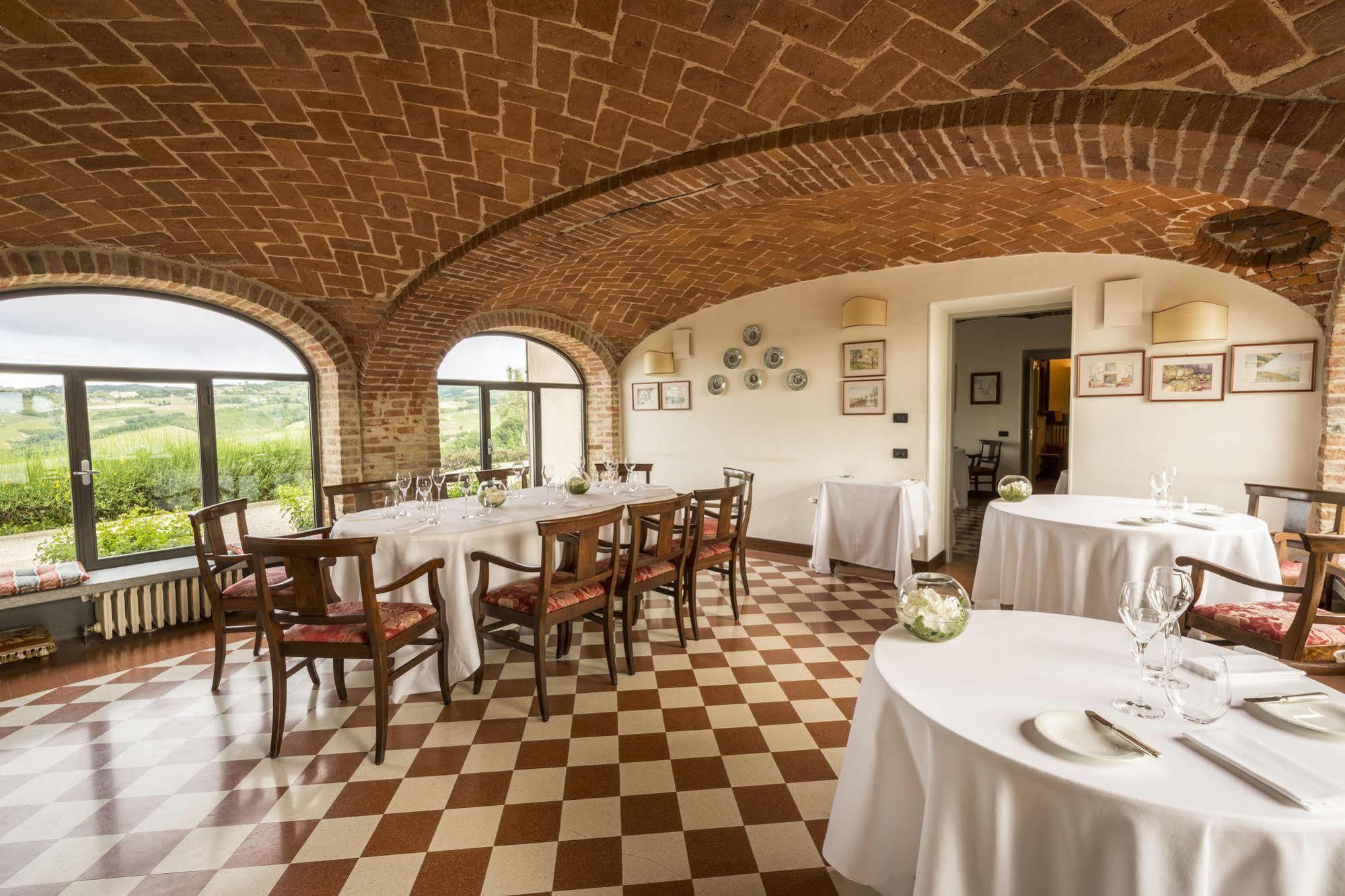 Locanda Del Pilone Alba  Dış mekan fotoğraf