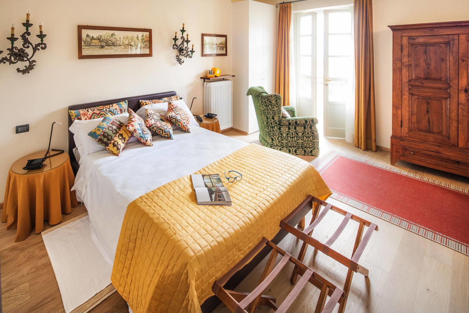 Locanda Del Pilone Alba  Dış mekan fotoğraf